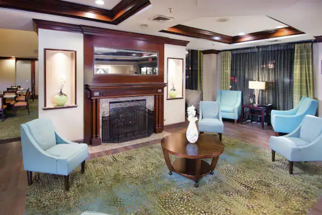 Hampton Inn Linden Buitenkant foto