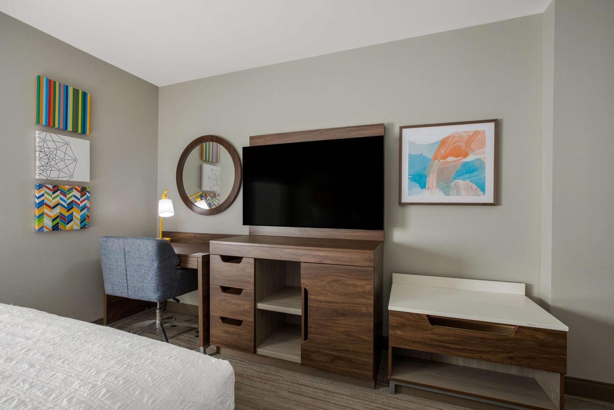 Hampton Inn Linden Buitenkant foto