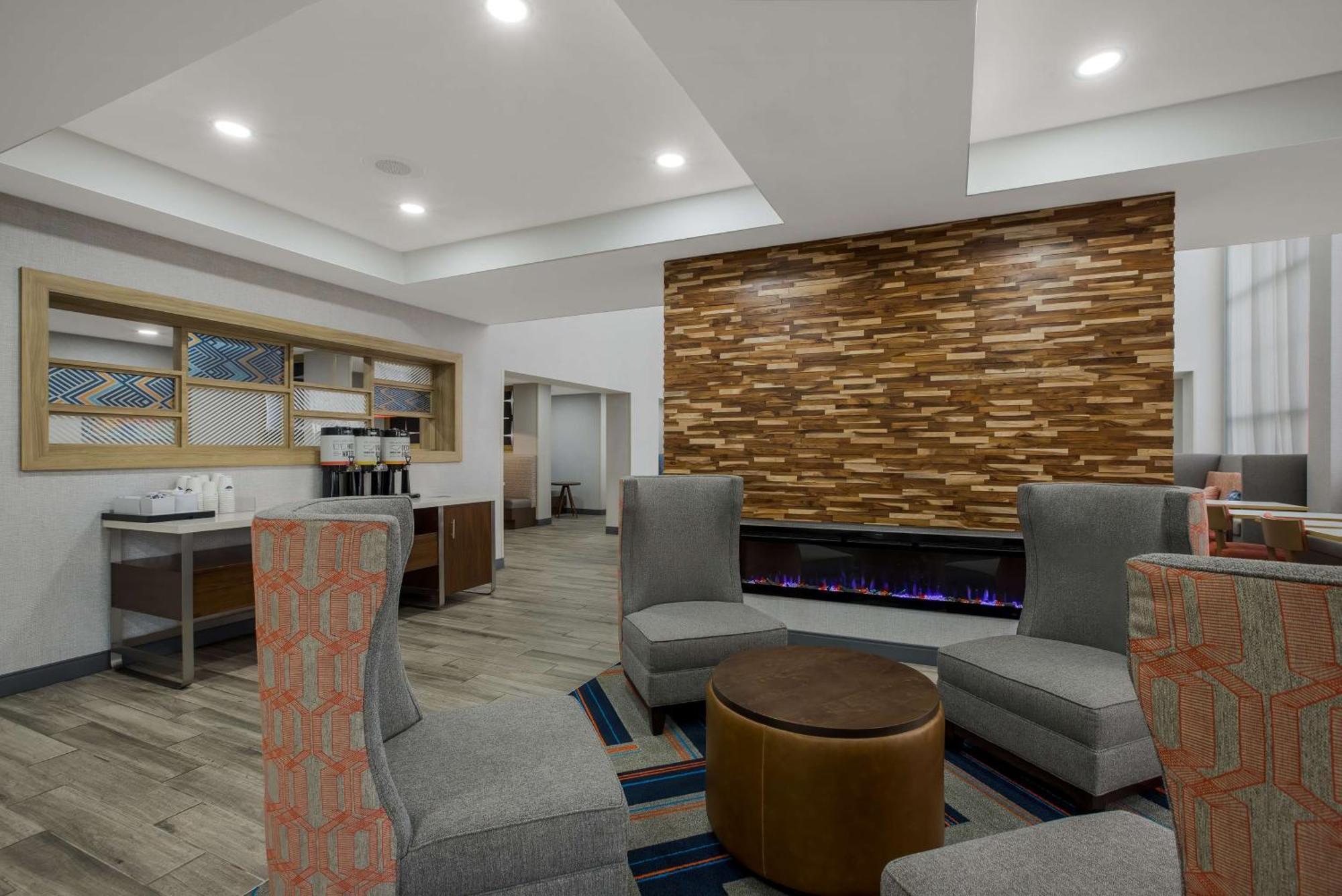 Hampton Inn Linden Buitenkant foto
